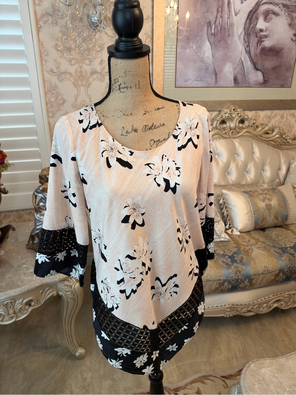 Alfani Blush Floral V-Neck Tunic with Black Contrast